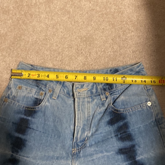 Amazingly cool manager tie dye flare bottom jeans - Picture 7 of 9